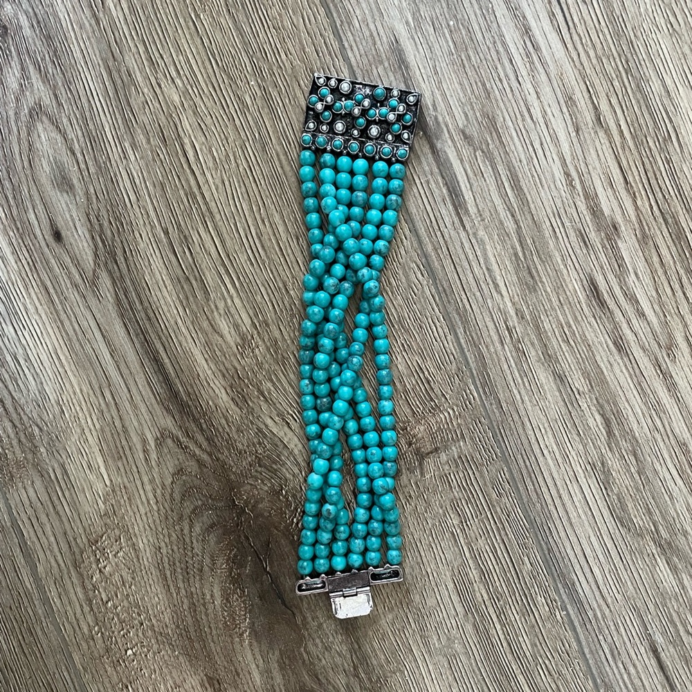BNWT Lucky Brand bracelet
